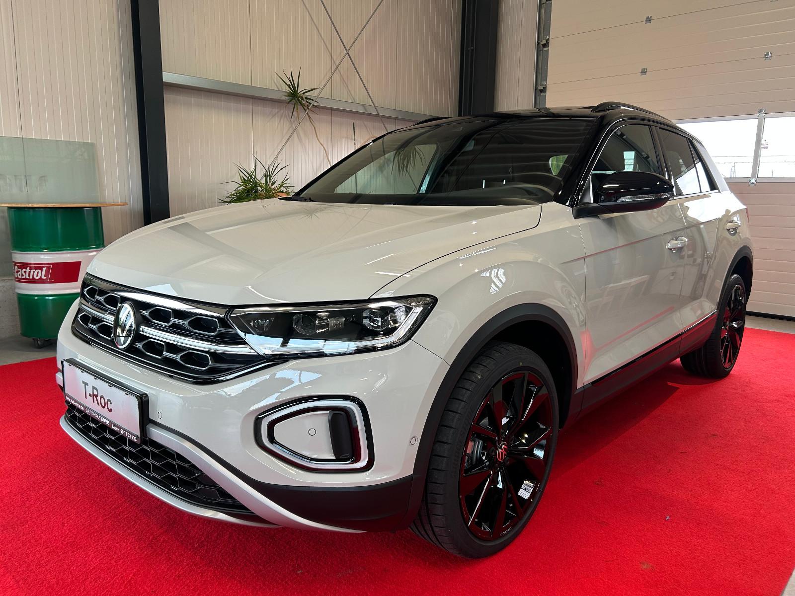 Volkswagen T-ROC BLACK STYLE 1.5 TSI DSG *PANO*MATRIX*CAM*