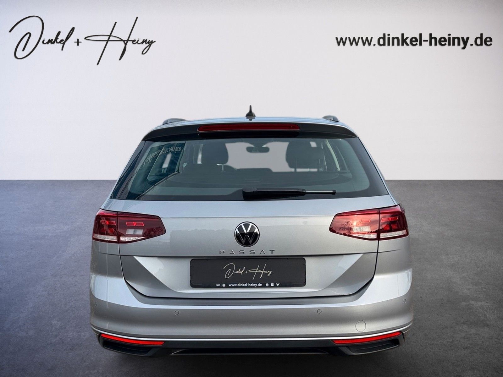 Fahrzeugabbildung Volkswagen Passat Variant Conceptline 1.5 TSI