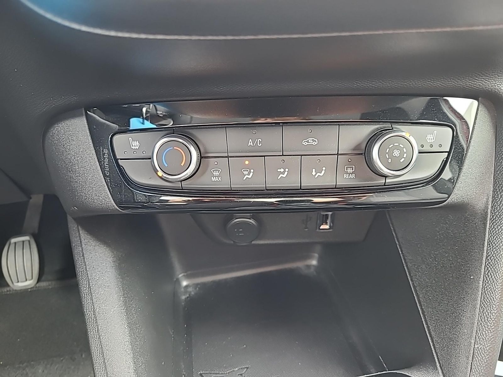 Fahrzeugabbildung Opel Corsa F KAMERA+NAVI+BLUETOOTH