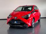 Toyota Aygo AYGO x-play*LED*KAMERA*NAVI*BC* - Toyota: Automatik, Aygo