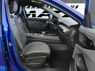 Fahrzeugabbildung Renault Austral Mild Hybrid 140 Automatik Equilibre