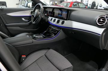 Mercedes E 200 - 10