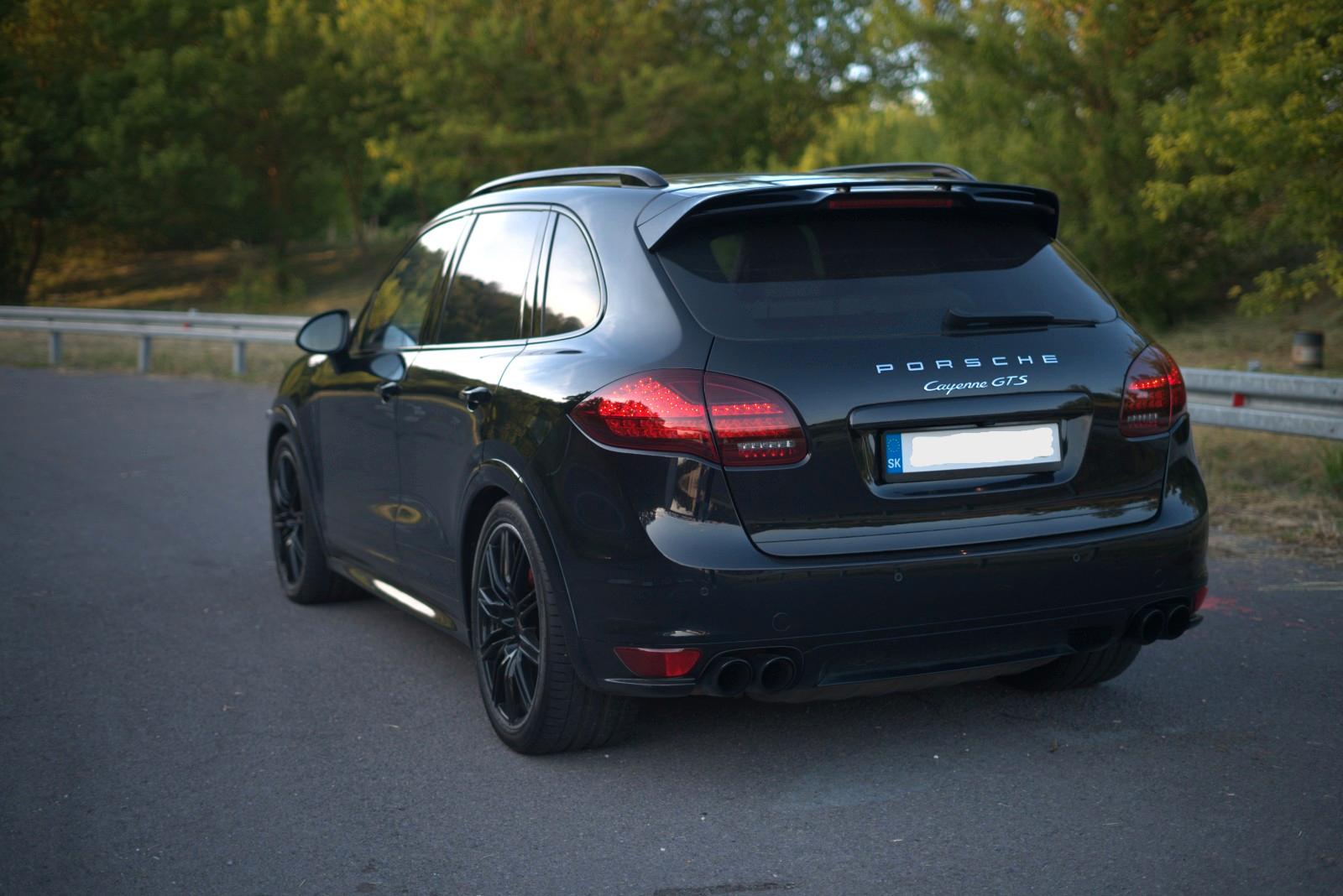 Porsche Cayenne turbo GTS