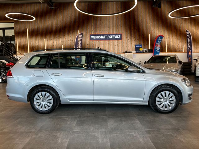 Volkswagen Golf VII Variant Trendline BMT *Navi*