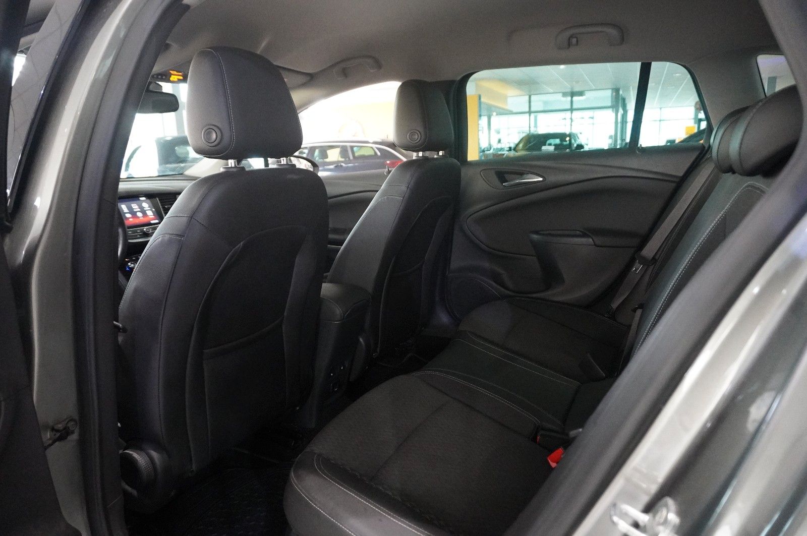 Fahrzeugabbildung Opel Astra K ST 1.4T INNOV. NAVI/LED/KAMERA/SPORT/AHK