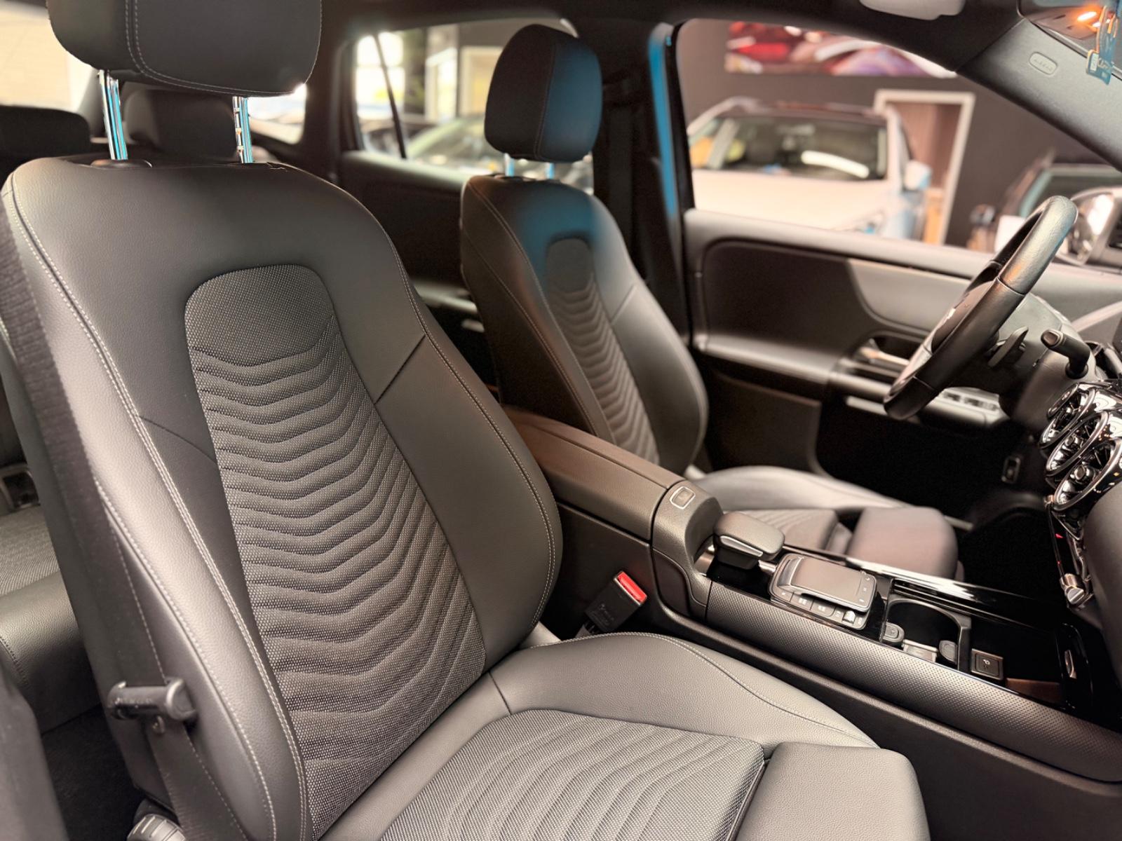 Mercedes-Benz GLA LED/BT/Navi/T-Leder/AHK/Virtual/CAM, миниатюра 29