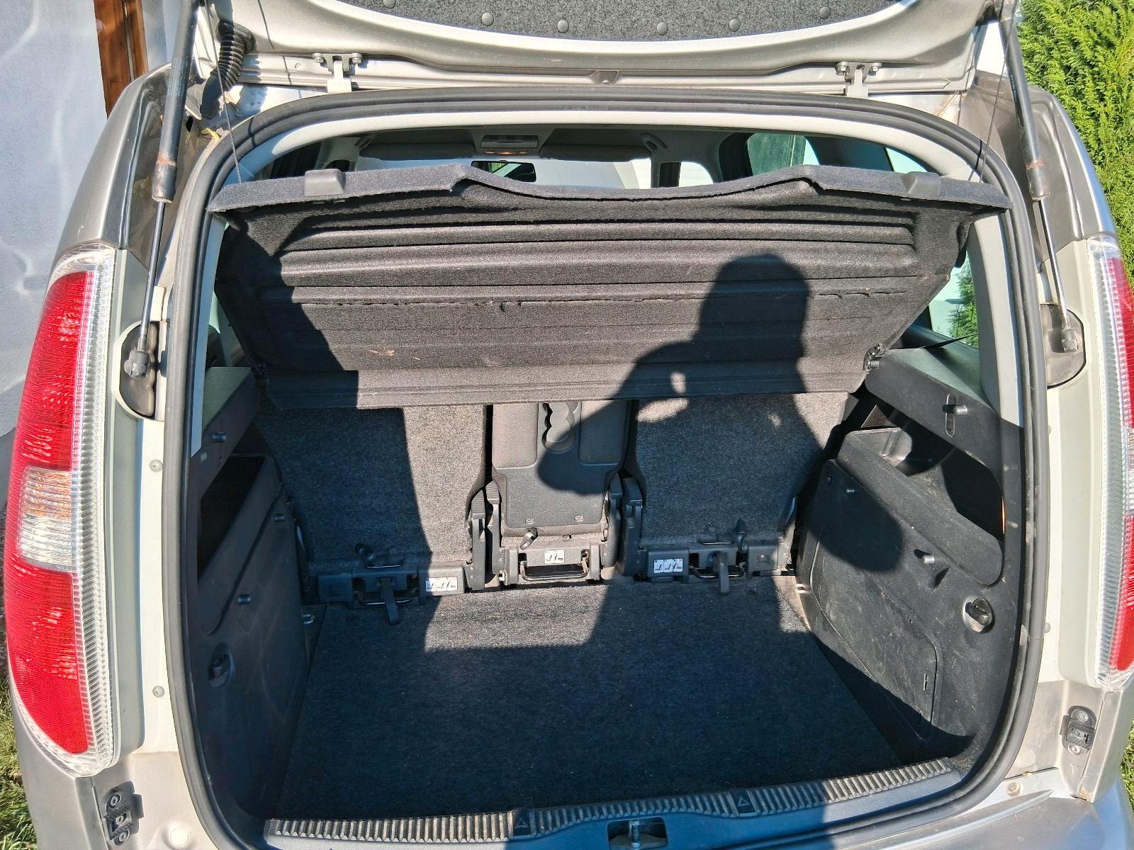 Skoda Roomster 2012 — photo 6
