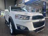 Chevrolet Captiva 2.2 D LTZ 4WD 7 SITZER - Chevrolet Captiva in Köln