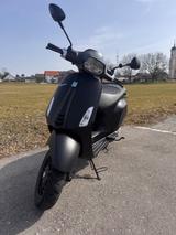 Vespa Sprint 50 (Sonderedition Notte) - Vespa Sprint 50 S