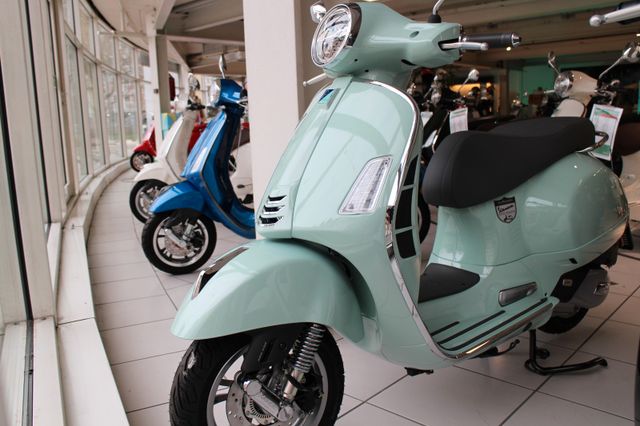 Vespa GTS 125 *Wenig KM*TOP ZUSTAND*