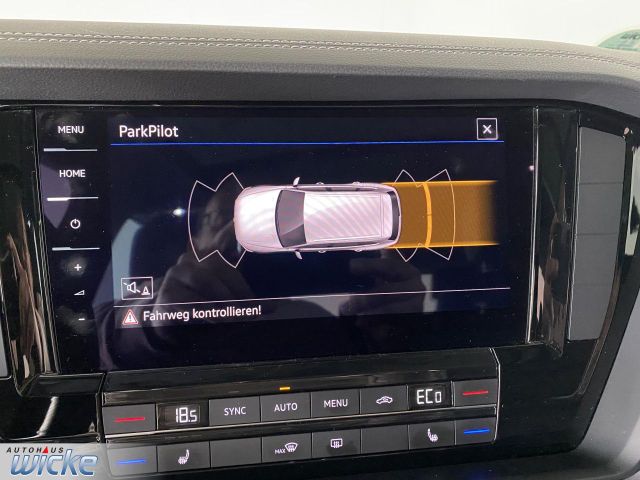 Touareg 3.0 TDI BMT 4Motion R-Line NAVI KLIMA