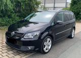 Volkswagen Touran 1.6 TDI / TÜV und Zahnriemen neu