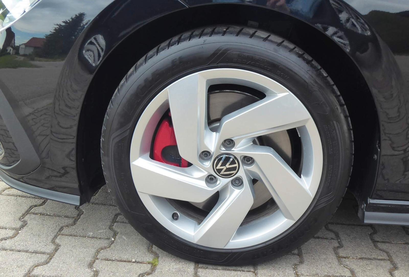 Volkswagen Golf VIII Lim. GTI DSG Blackstyle/VIRTUAL/NAVI, миниатюра 13