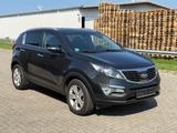 Kia Sportage Vision 2WD - Kia aus 2012: Van