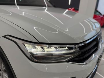 Volkswagen Tiguan - 4