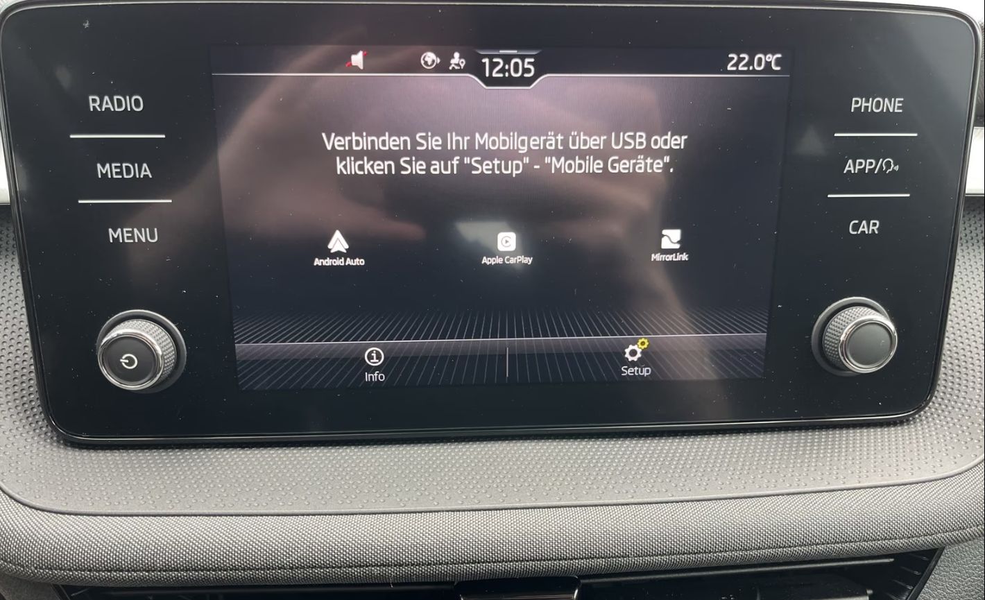 Fahrzeugabbildung SKODA Fabia 1.0 Tour LED Klima DAB SHZ PDC