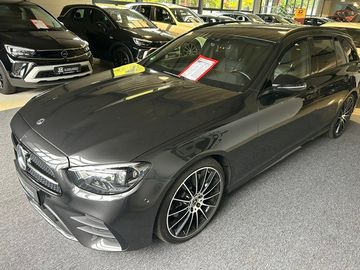 MERCEDES-BENZ E 220 E 220 T CDI AMG-Line #Night-Paket#