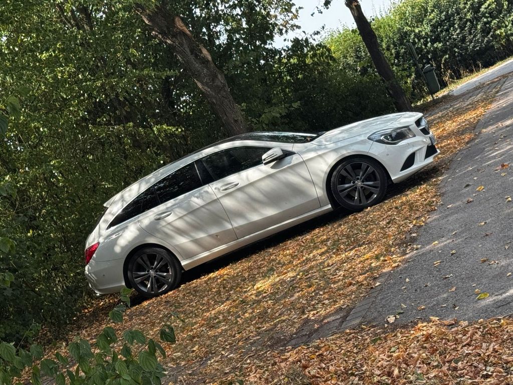 Image of Mercedes-Benz CLA 200 Shooting Brake