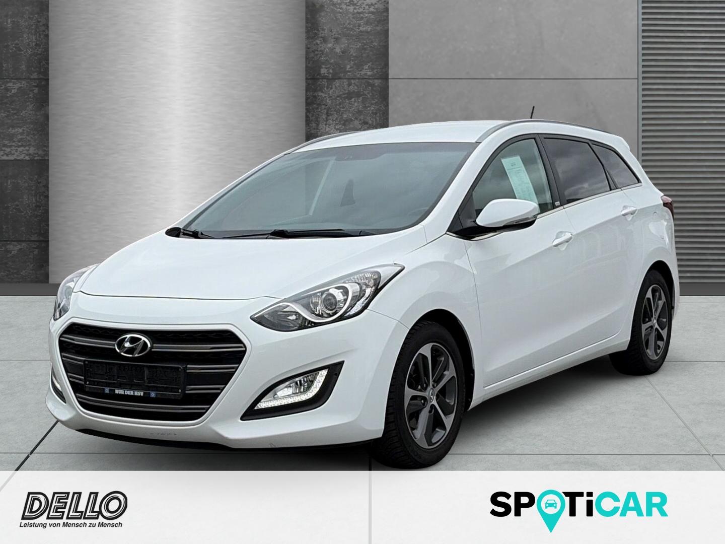 Hyundai i30 Passion blue I30 1.4 SHZ LenkradHZG PDC Alu.