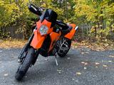 KTM 950 Supermoto - KTM 950