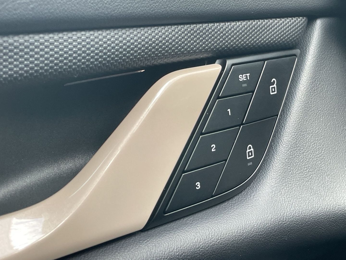 Taycan Sport Turismo Plus Approved/Pano/Bose/Air