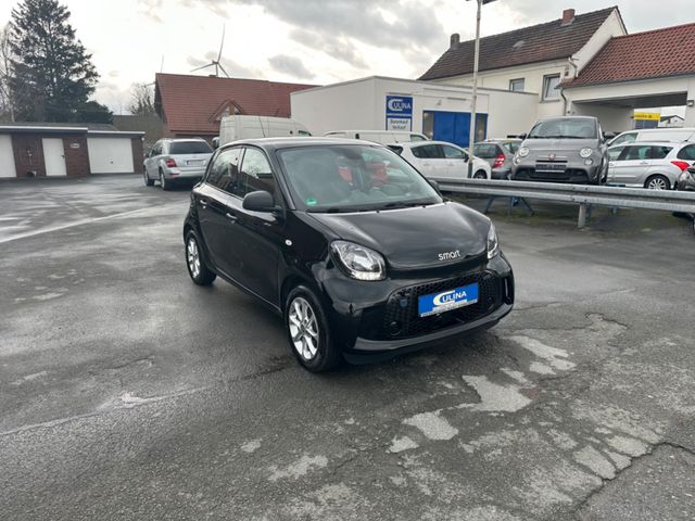 Smart ForFour electric drive/EQ/Alu/Sitzhzeizung/1.HD