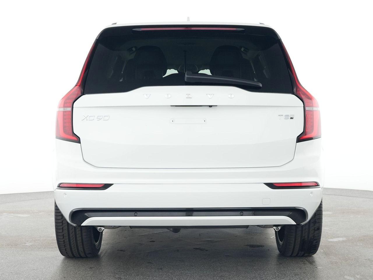 Volvo XC90 T8 Plus Dark Recharge Plug-In Hybrid AWD