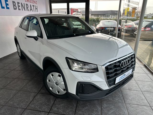 AUDI Q2 30 TDI LED*KEYLESS*CARPLAY*SCHECKHEFT*PDC*TOP