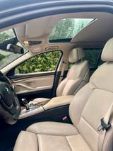 BMW 530d M-Paket Automatik Diesel - BMW 530 aus 2010: Kombi