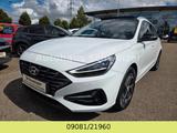 Hyundai i30 cw Intro Edition DCT - Hyundai i30: Intro Edition