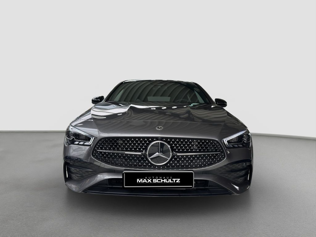 Fahrzeugabbildung Mercedes-Benz CLA 200 Shooting Brake AMG*Night*DISTR.*PDC*RFK