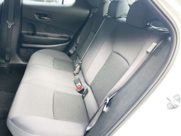Toyota C-HR - 7