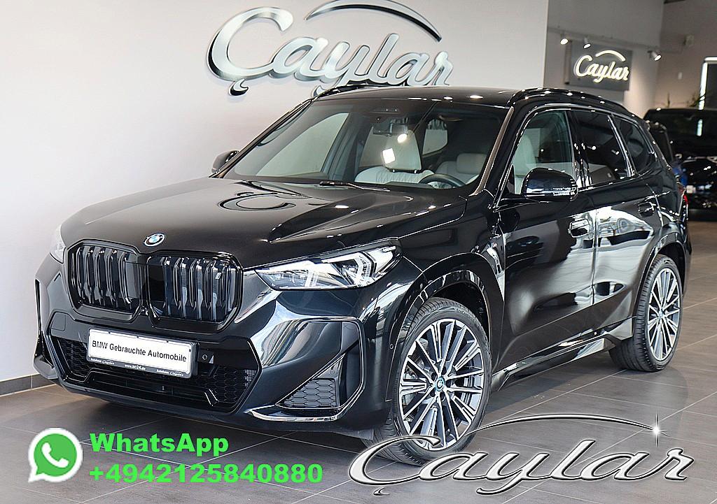 BMW iX1 30xD M SPORT AKTIVSITZE PANO HUD LEDER 20"