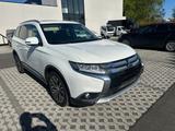 Mitsubishi Outlander 4WD/Navi/Leder/Si-Hz/Pano/Cam/Xenon/E6 - Mitsubishi Outlander in Köln