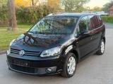 Volkswagen Touran Life - Volkswagen Touran mit Benzin-Antrieb