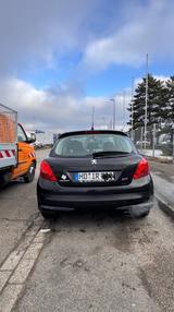 Peugeot 207 CC 1.6 sport - Peugeot 207 von privat