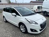 Peugeot 5008 Active 1.2 e-THP 130 *PANO|HUD|AHK|NAV|KAM - gebrauchte Peugeot 5008 aus dem Jahr 2016