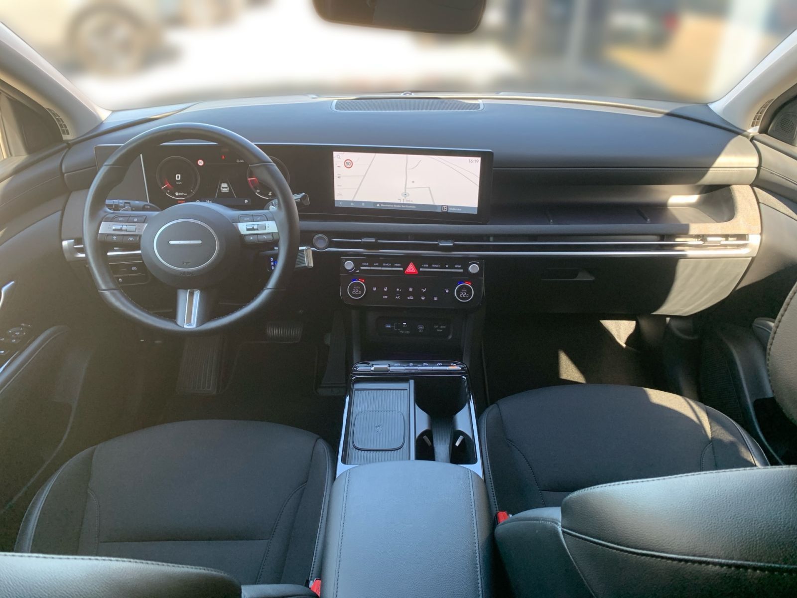 Fahrzeugabbildung Hyundai TUCSON 1.6 T-GDI 7-DCT Trend Mild-Hybrid LED All