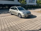 Toyota Avensis 2.0 VVTI TTE Tüv 02/27 T25 - Toyota Avensis: Kombi, T25