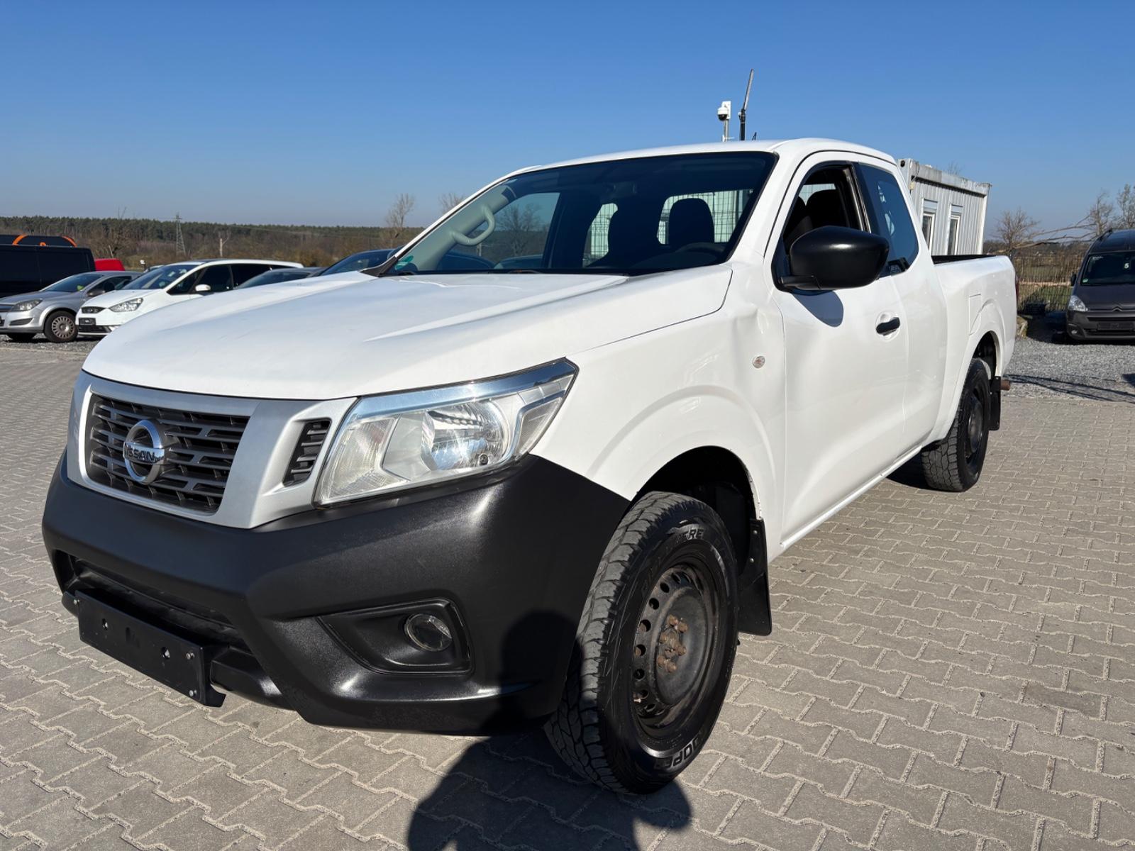 Nissan Navara2.3 Klima 4x4 TÜV02-2028