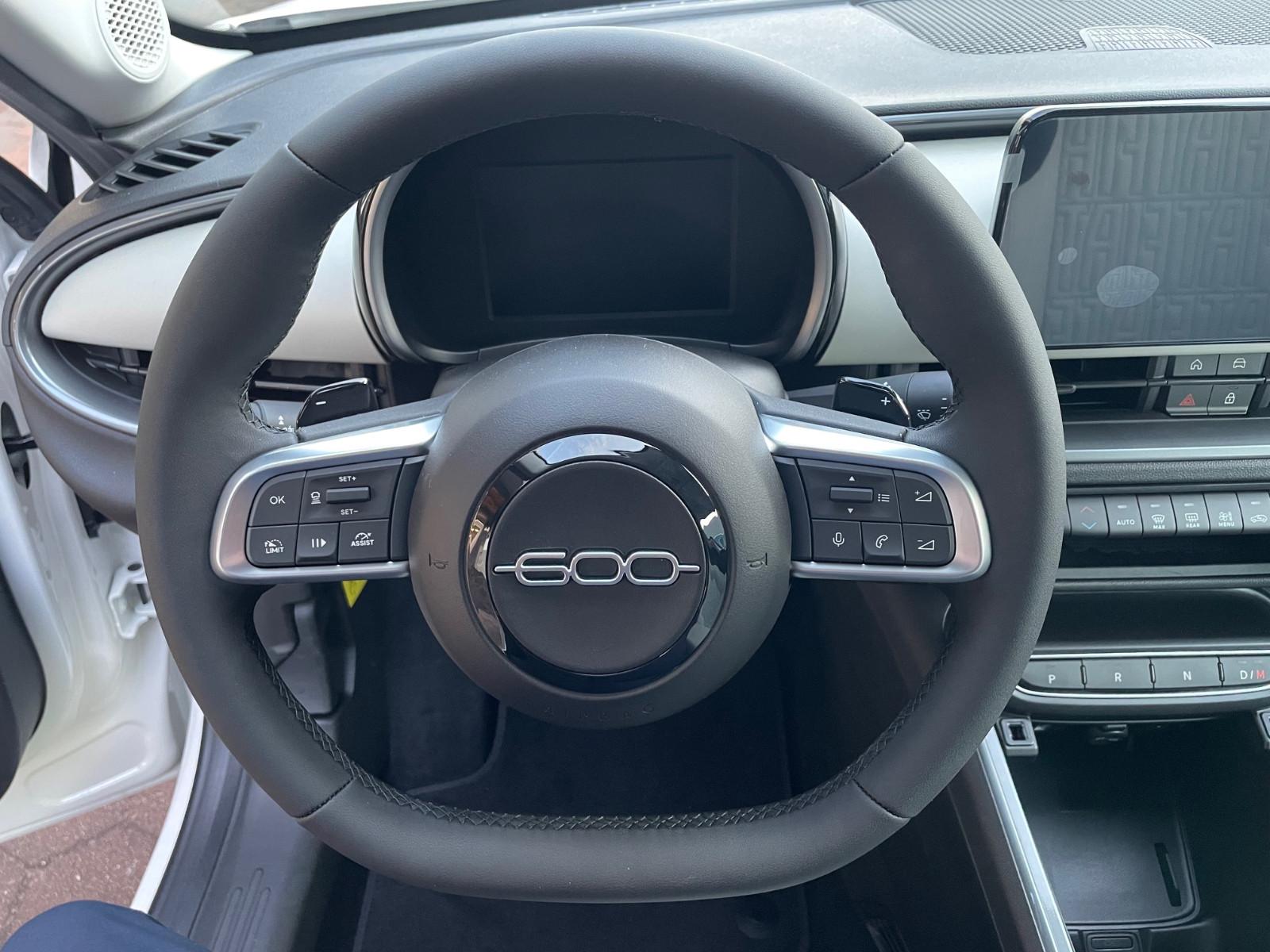 Fiat 600 La Prima Hybrid 1.2 (110 PS) DCT-MY25