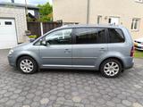 Volkswagen Touran 2.0 TDI Highline, Grau Metallic - mit Diesel-Antrieb: Grau, Metallic