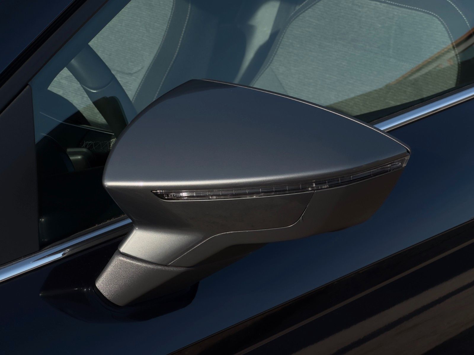 Fahrzeugabbildung SEAT Ibiza 1.0 TSI Xcellence Schiebedach Kamera LED