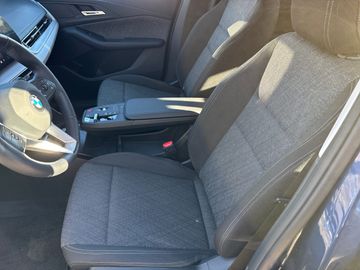 BMW 218i Active Tourer DAB LED Komfortzg. Shz