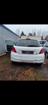 Peugeot 207  1,6l Vertauschbar - Verkaufbar - Peugeot 207: Coupe