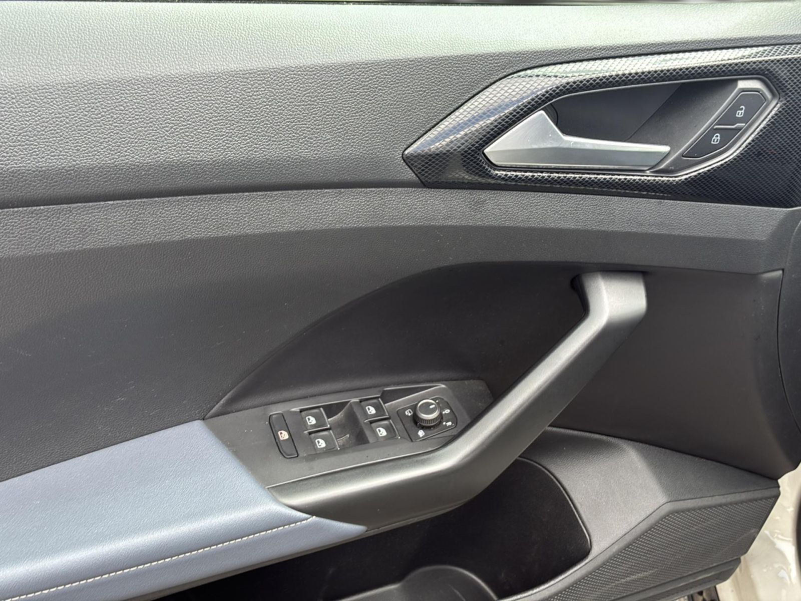 Volkswagen T-Cross - Bild 7