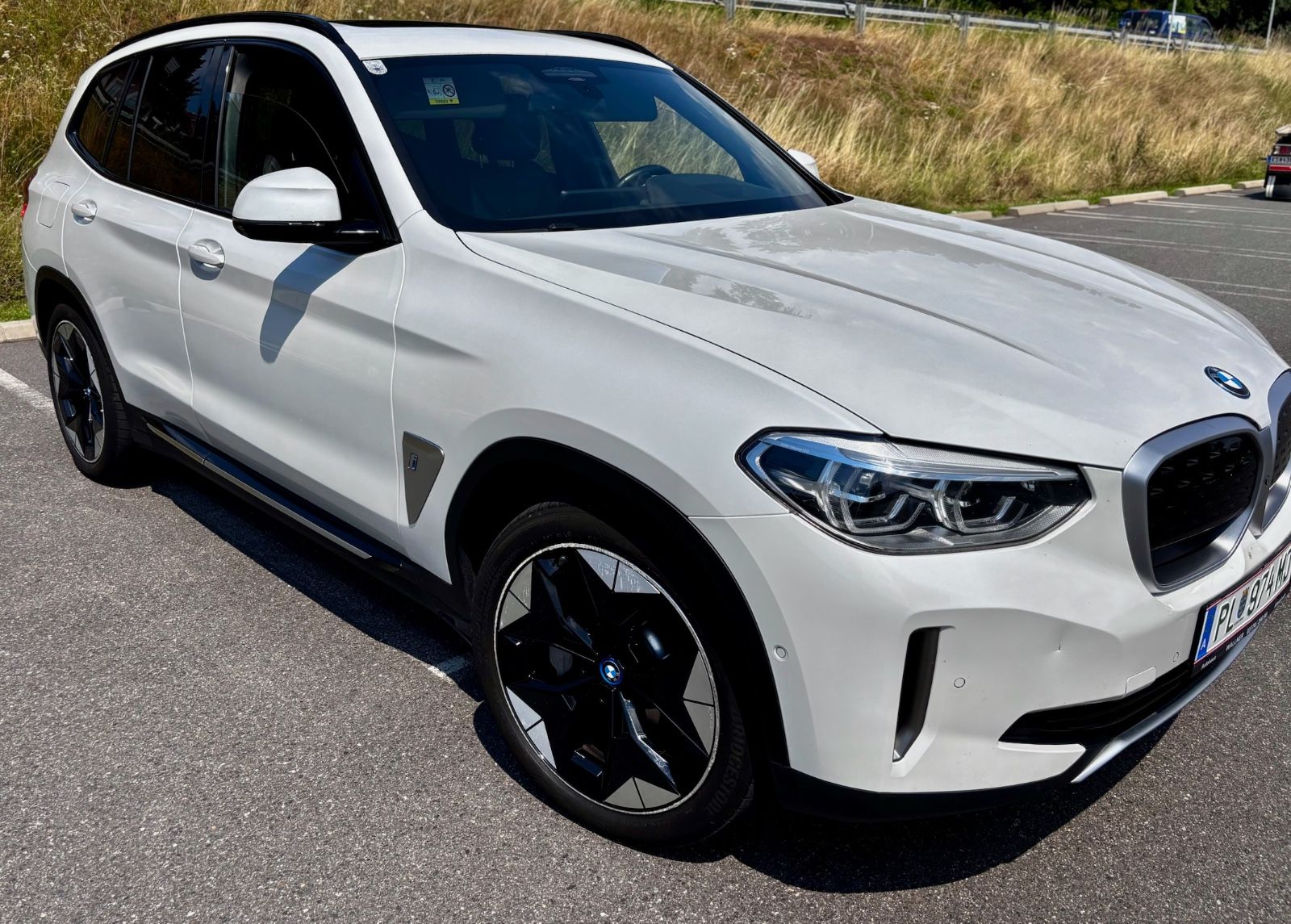 BMW iX3 IMPRESSIVE IMPRESSIVE