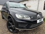 Volkswagen Touareg V6 3.0 TDI 262 PS 8G 4WD**Executive** 5d - Volkswagen Touareg: 2.5
