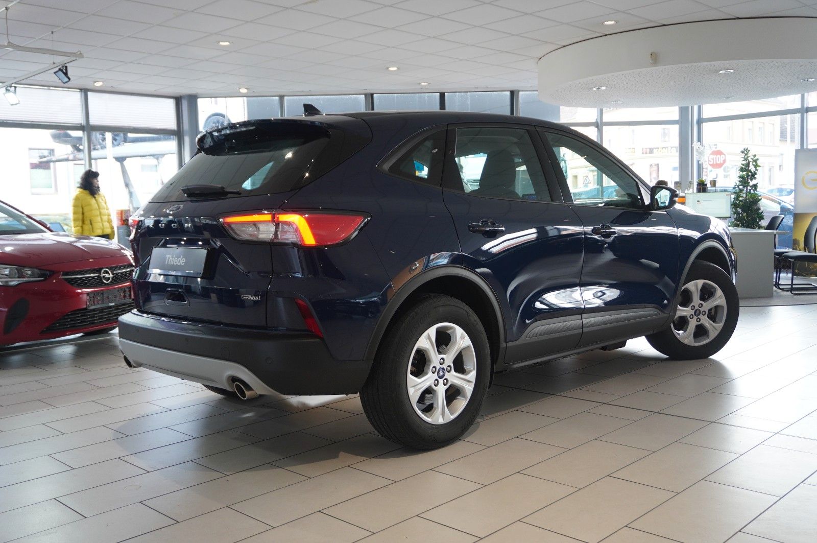 Fahrzeugabbildung Ford Kuga 2.5 HYBRID COOL & CON. NAVI/LED/SPORT/DAB+
