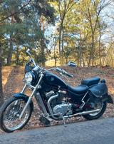 Suzuki Intruder VS 800 - SUZUKI VS 800 INTRUDER